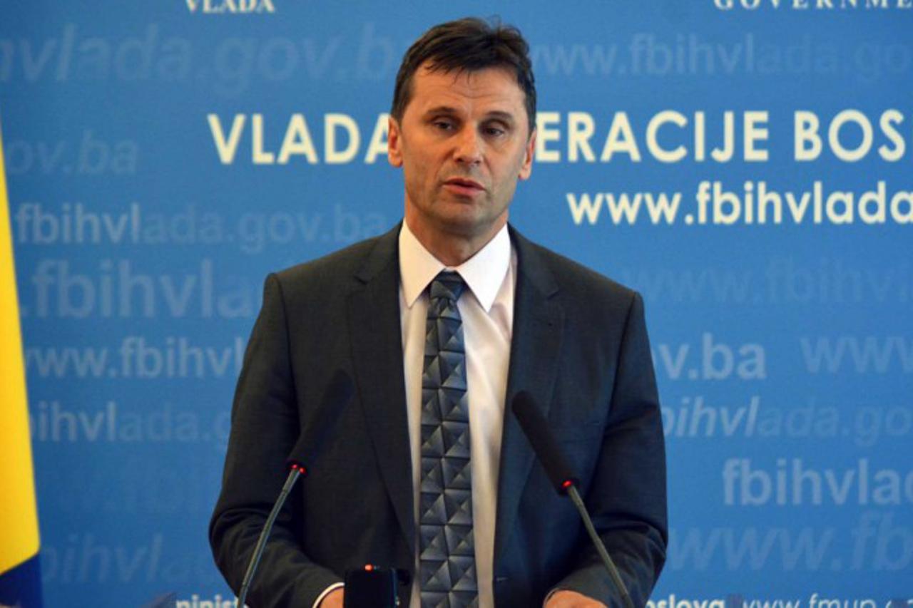Fadil Novalić