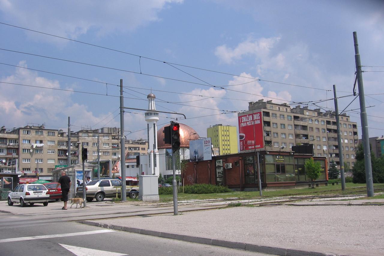 tramvajskoj stanici Čengić Vila 