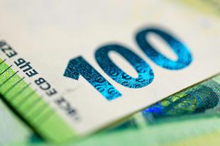 Dio građana na račun bi mogao dobiti po 100 eura mjesečno, ovo su uvjeti