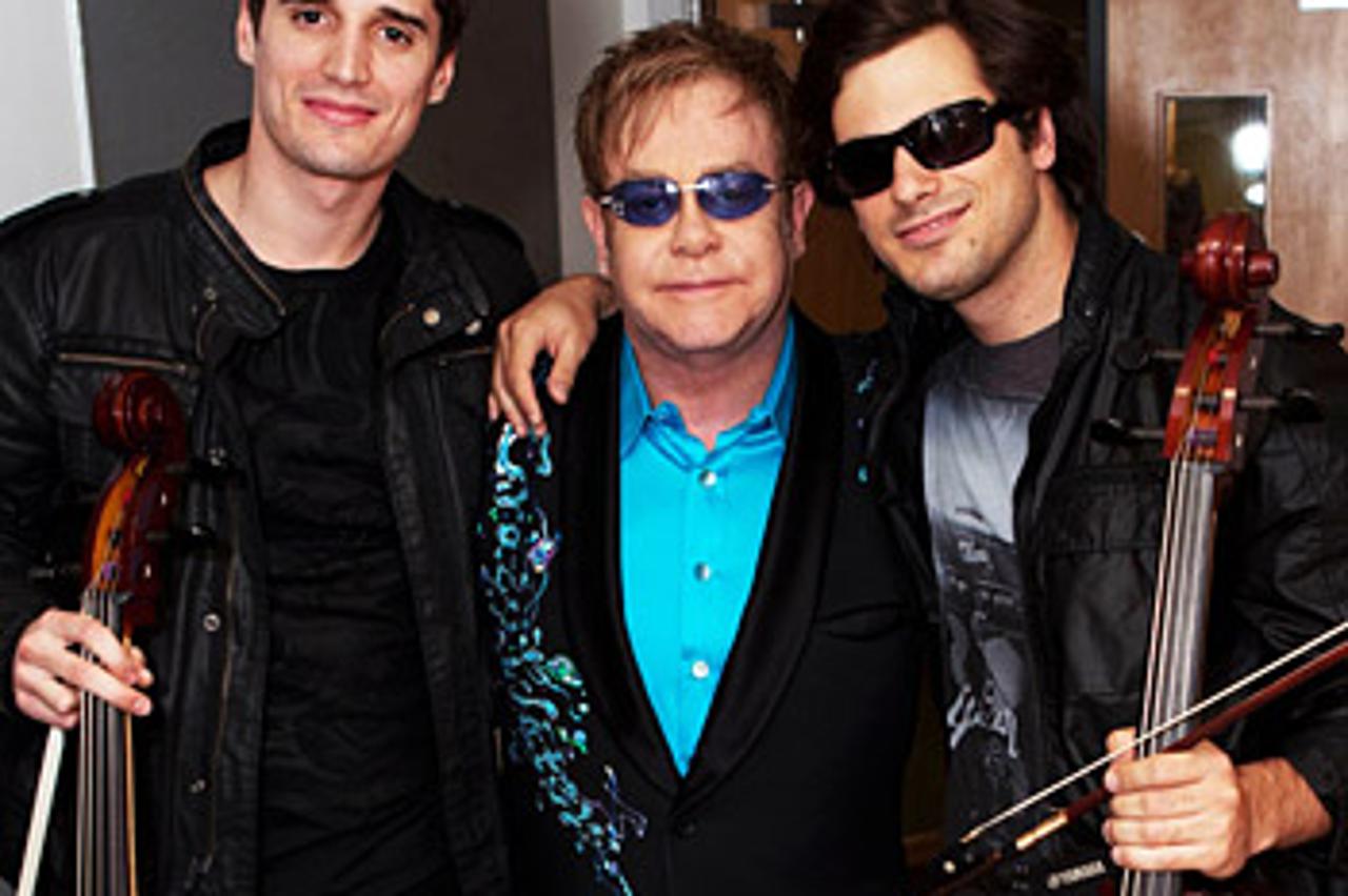 2Cellos 