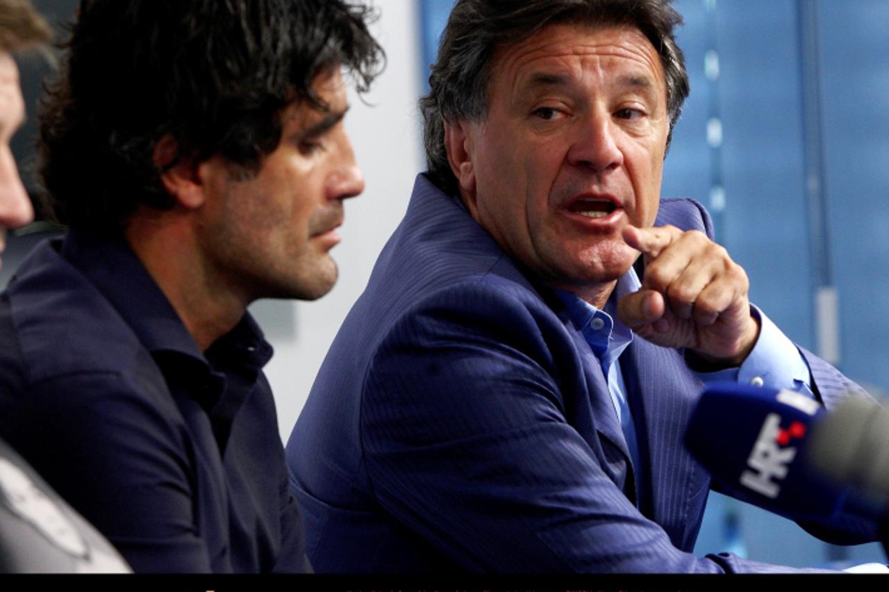 '31.08.2011., Zagreb -  Konferenciju za novinare u GNK Dinamu odrzali su Kruno Jurcic, Igor Biscan, Zoran Mamic i Zdravko Mamic. Photo: Zeljko Hladika/PIXSELL'