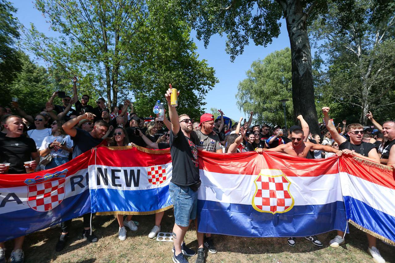 Thompsonov koncert okupljanje