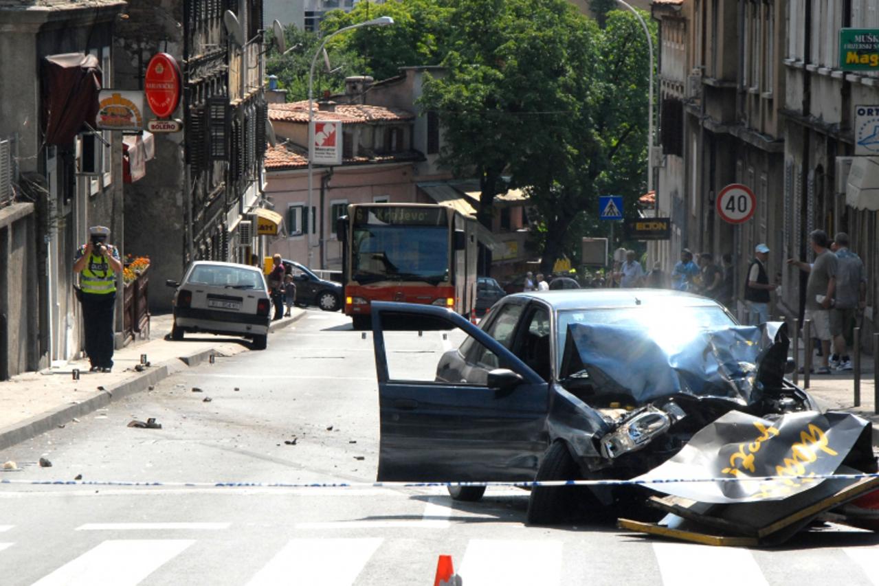 prometna nesreća
