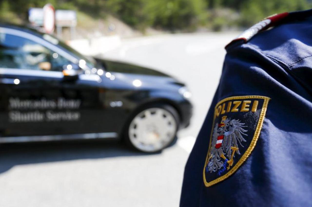 policija