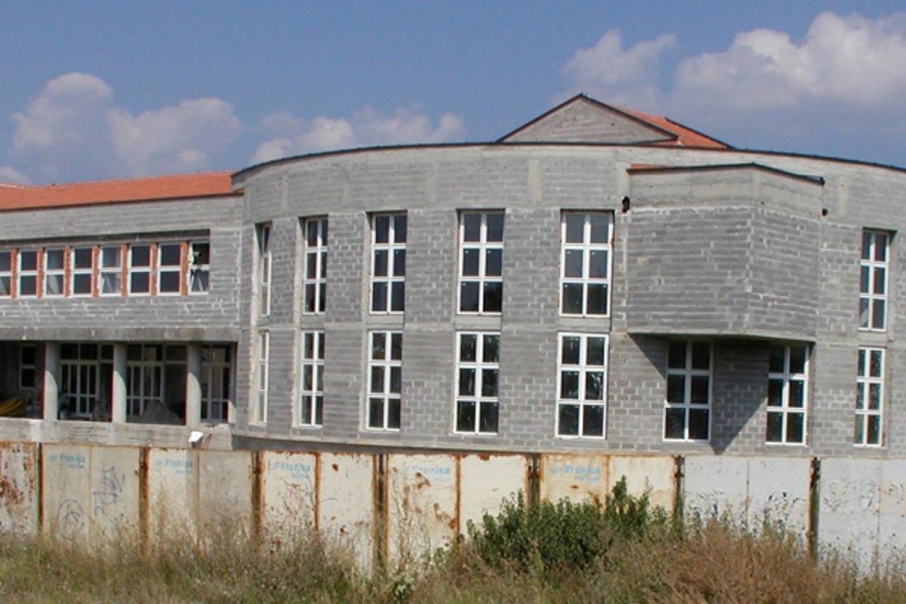 škola