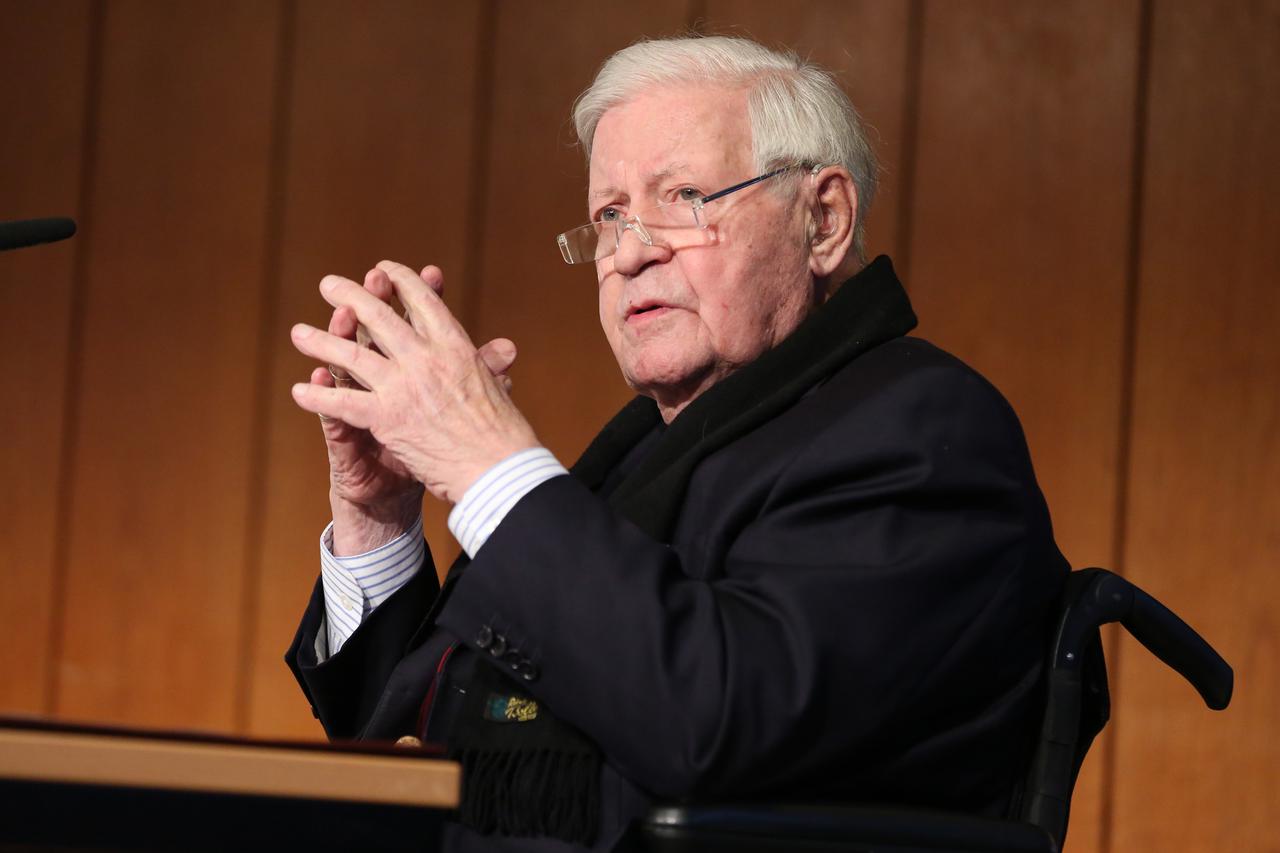Helmut Schmidt