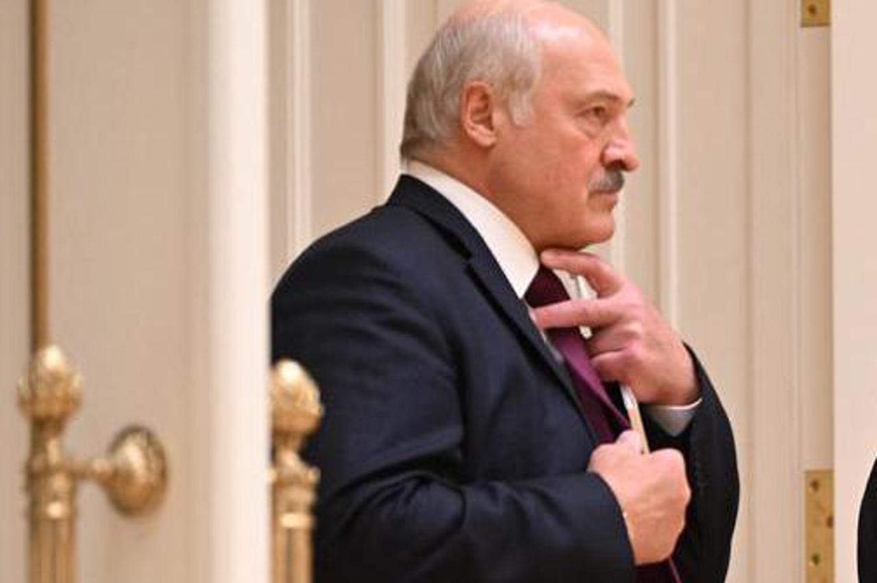 Puti i Lukašenko