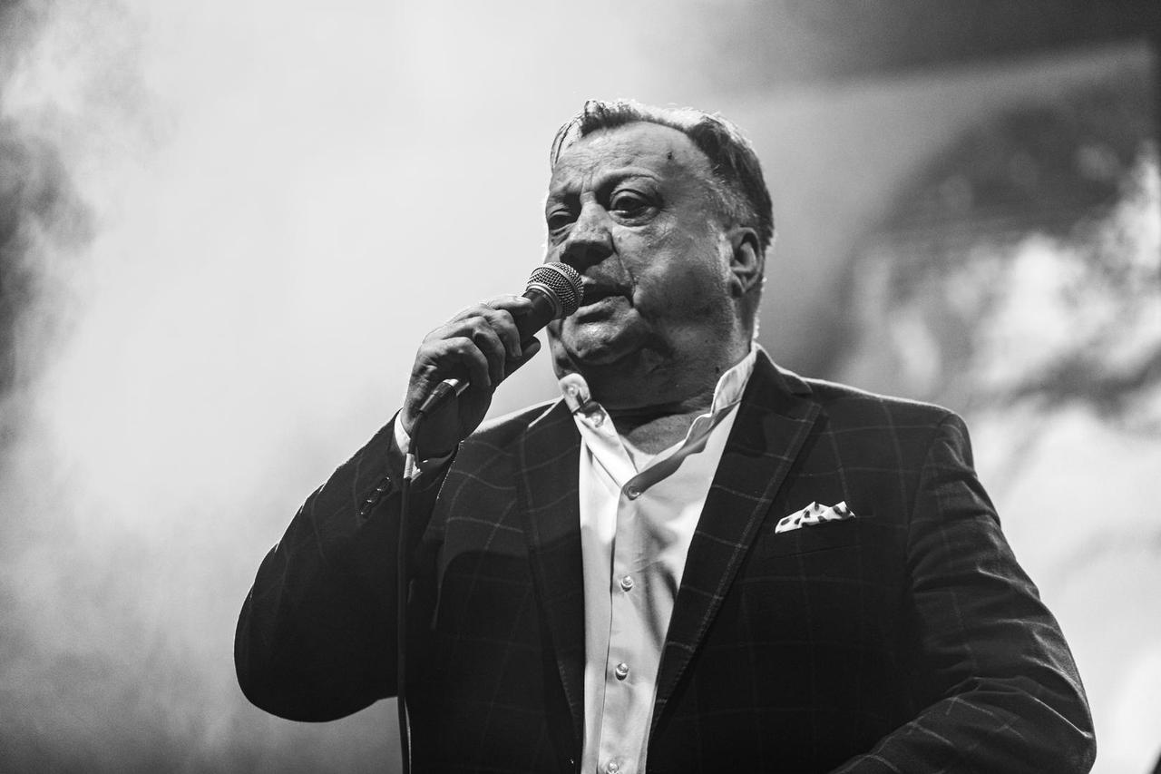 Halid Bešlić