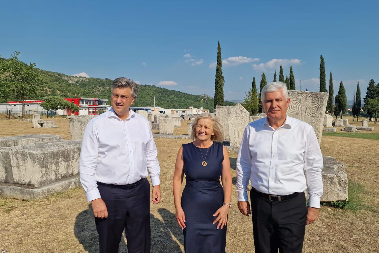 plenković, Krišto i Čović stećci