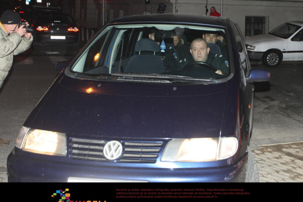 '04.01.2012., Zagreb - Privodjenje na ispitivanje nogometnih sudaca na USKOK.  Photo: Petar Glebov/PIXSELL'