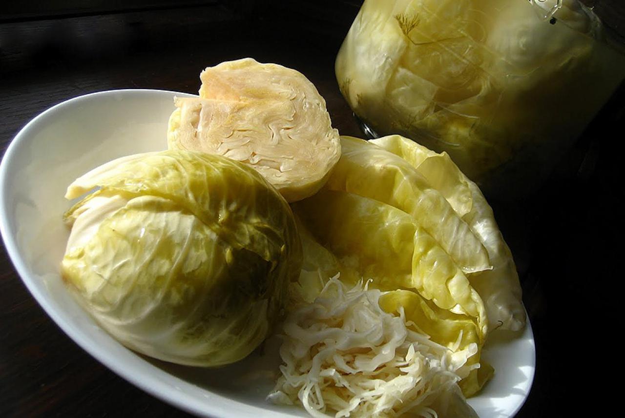 Ko ne smije jesti kiseli kupus? Ako imate ove tegobe, izbjegavajte ga