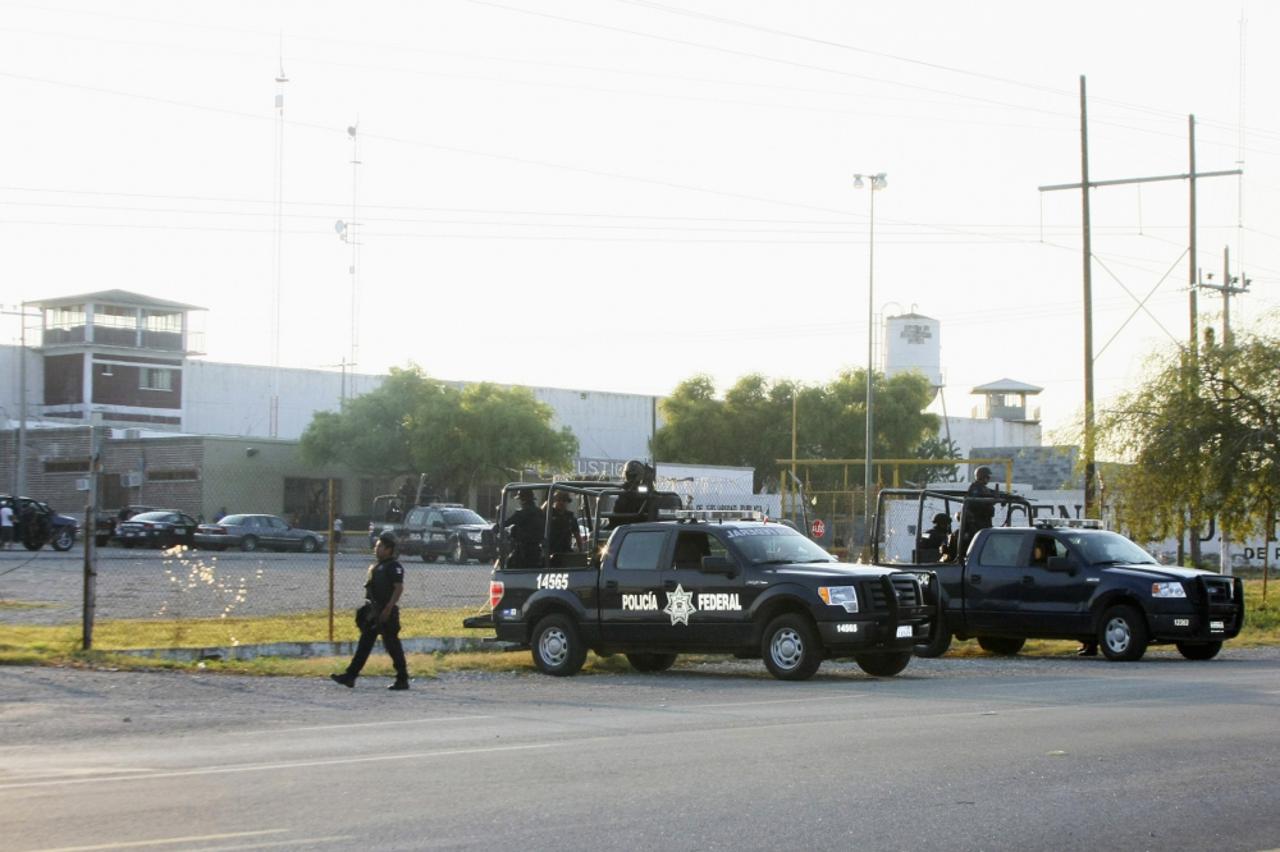 meksička policija,meksički zatvor piedras negras