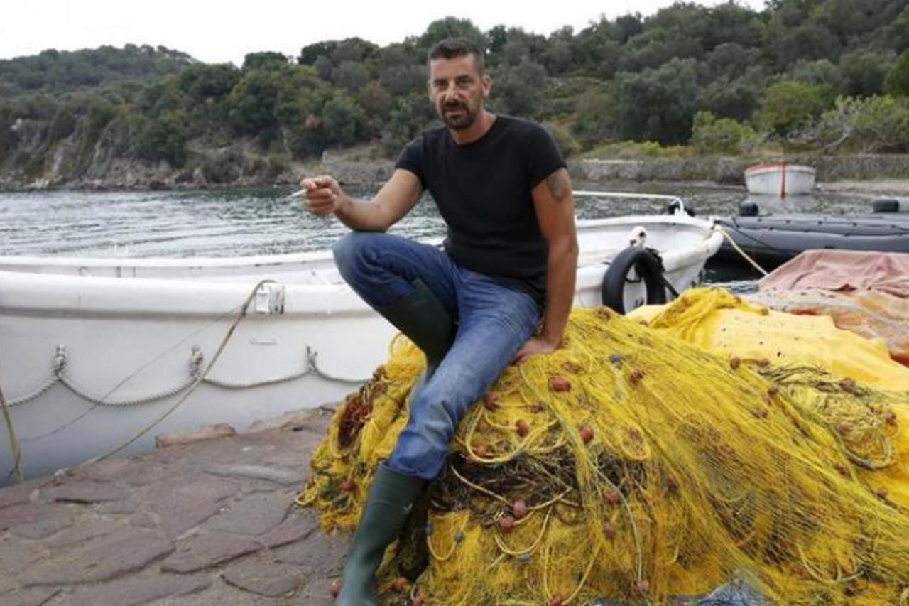 Ribar Stratis Valamios