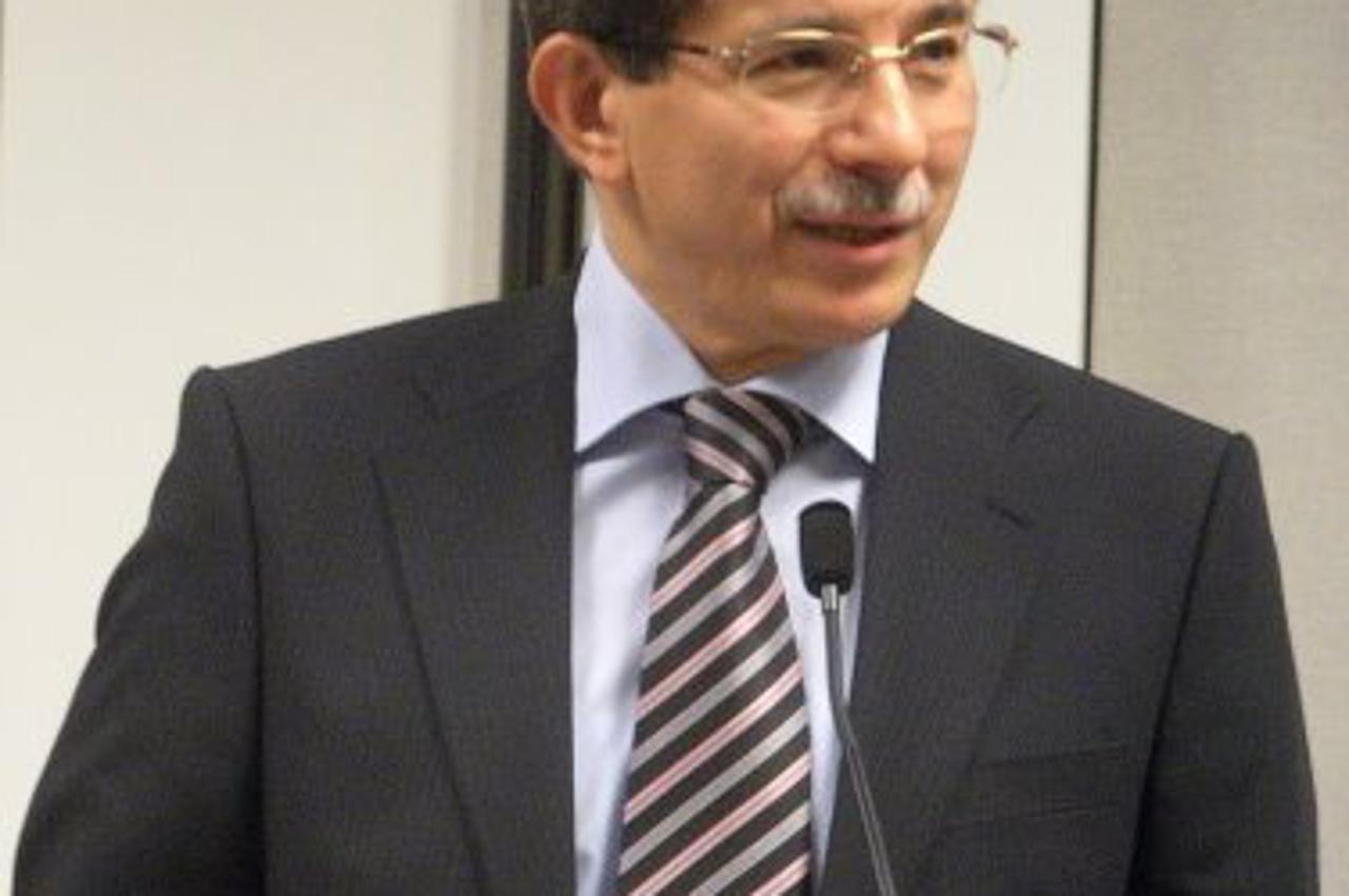 Ahmet Davutoğlu