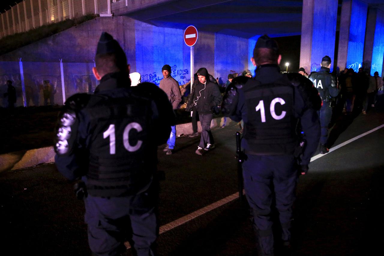 policija