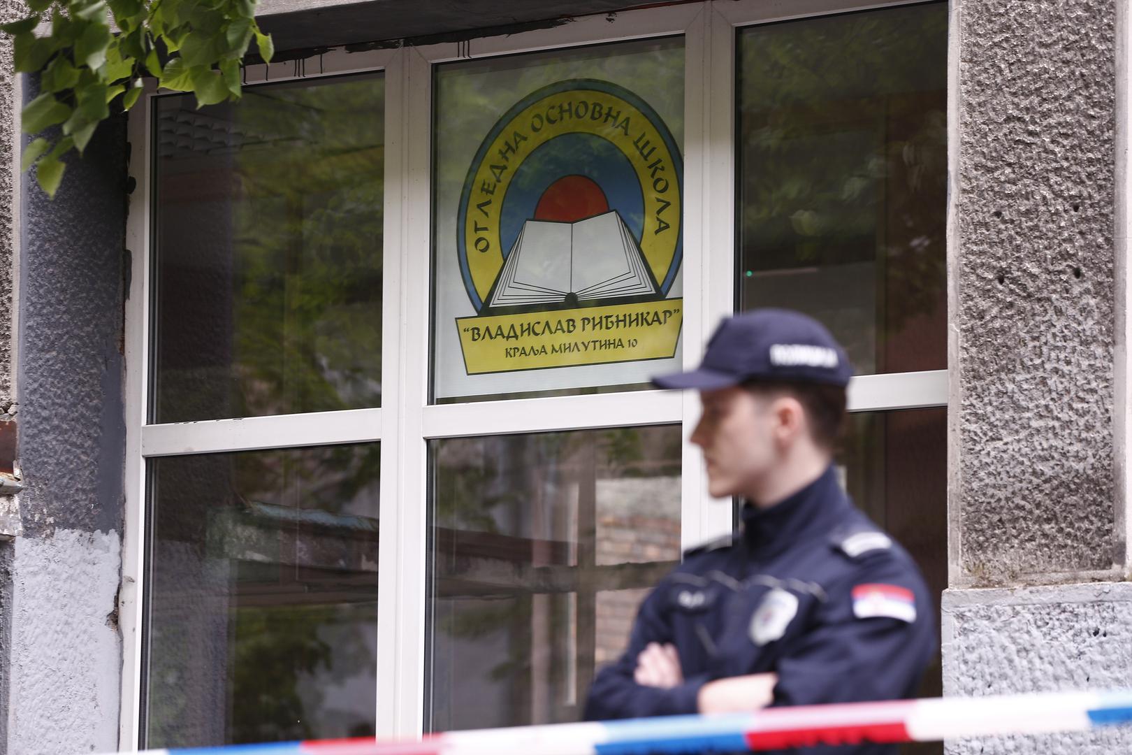03, May, 2023, Belgrade - The entrance to the "Vladislav Ribnikar" Elementary School, where a tragedy occurred this morning when a seventh-grade student killed eight students and a worker, was secured. Photo: Amir Hamzagic/ATAImages03, maj, 2023, Beograd - Ulaz u Osnovnu skolu "Vladislav Ribnikar” gde se jutros desila tragedija kada je ucenik sedmog razreda ubio osam ucenika i radnika obezbedjena. Photo: Amir Hamzagic/ATAImages Photo: Amir Hamzagic/ATAImages/PIXSELL