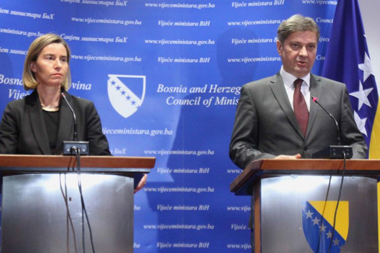  Federica Mogherini i zvizdic
