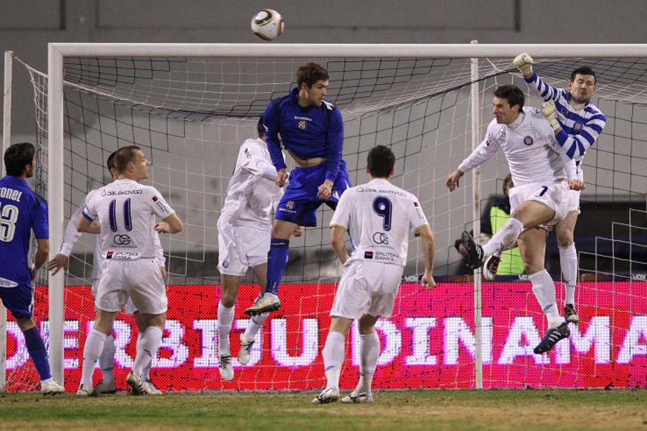 Dinamo Hajduk (1)