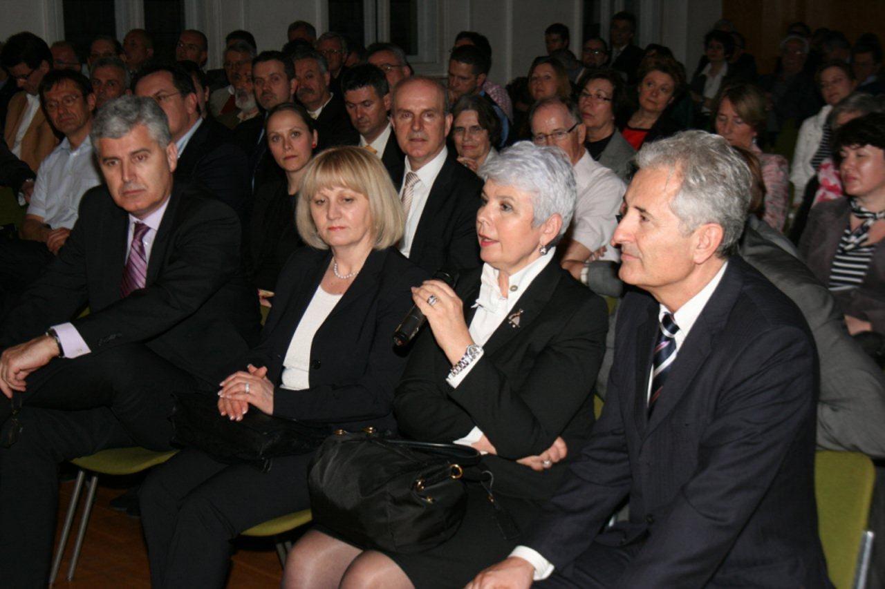 čović