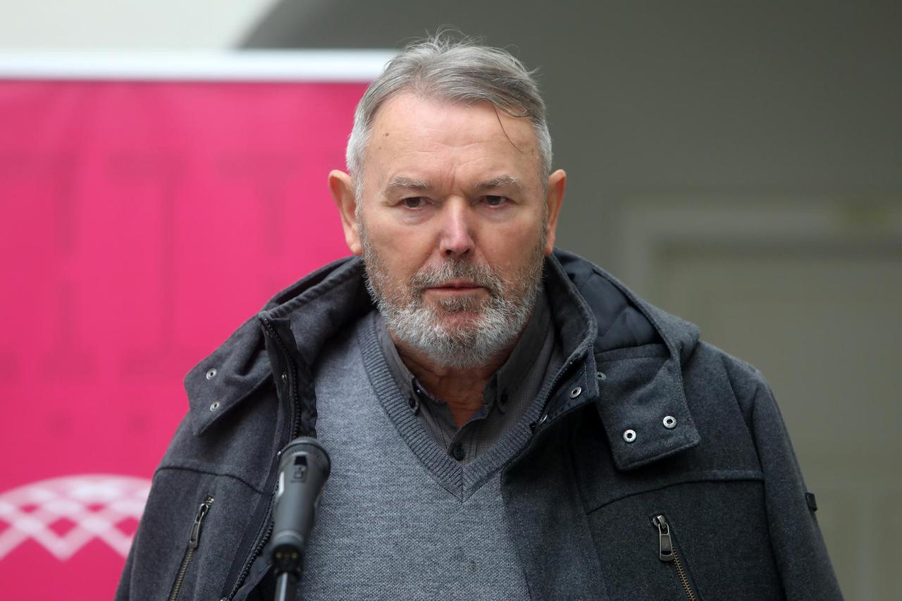 Ivan Komak