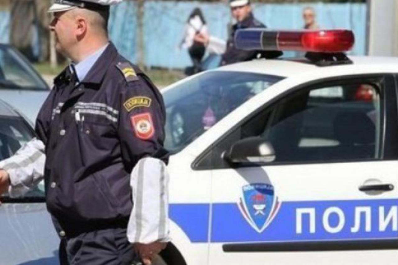 policija