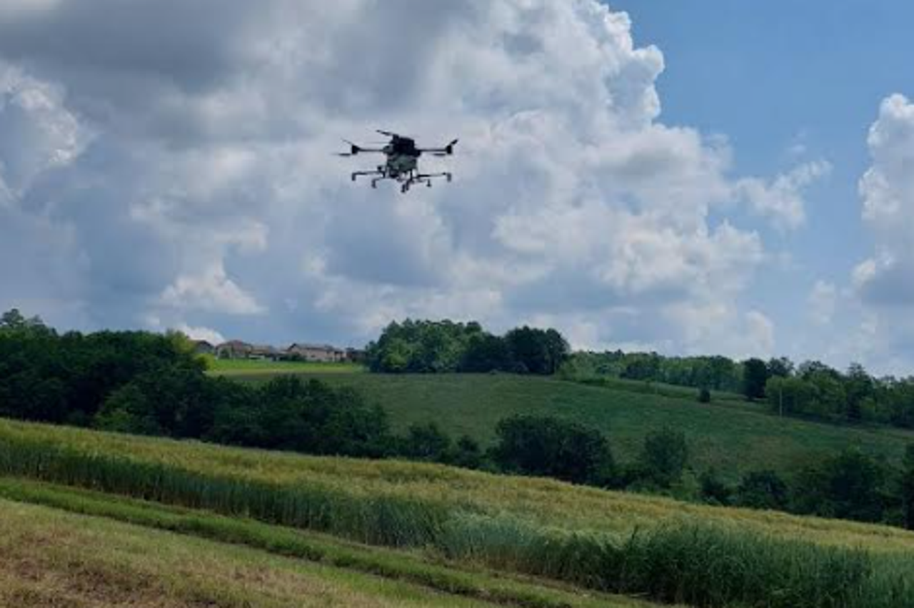 storyeditor/2023-06-12/dron1.png