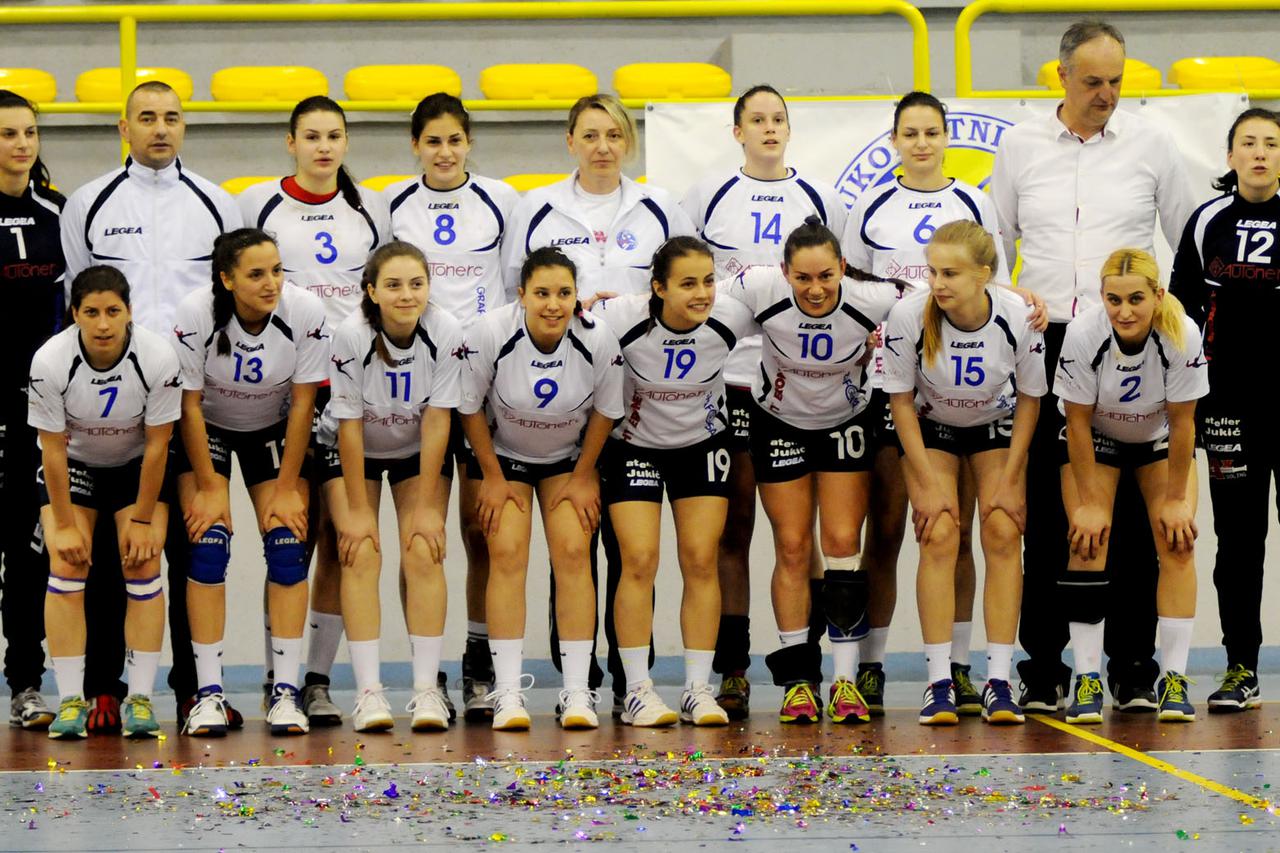 Grude, 9.4.2016. Grude Autoherc - Jedinstvo Adler 30:21 (13:12) Nove prvakinje BiH rukometasice Gruda Autoherca Snimio: Miljenko Karacic