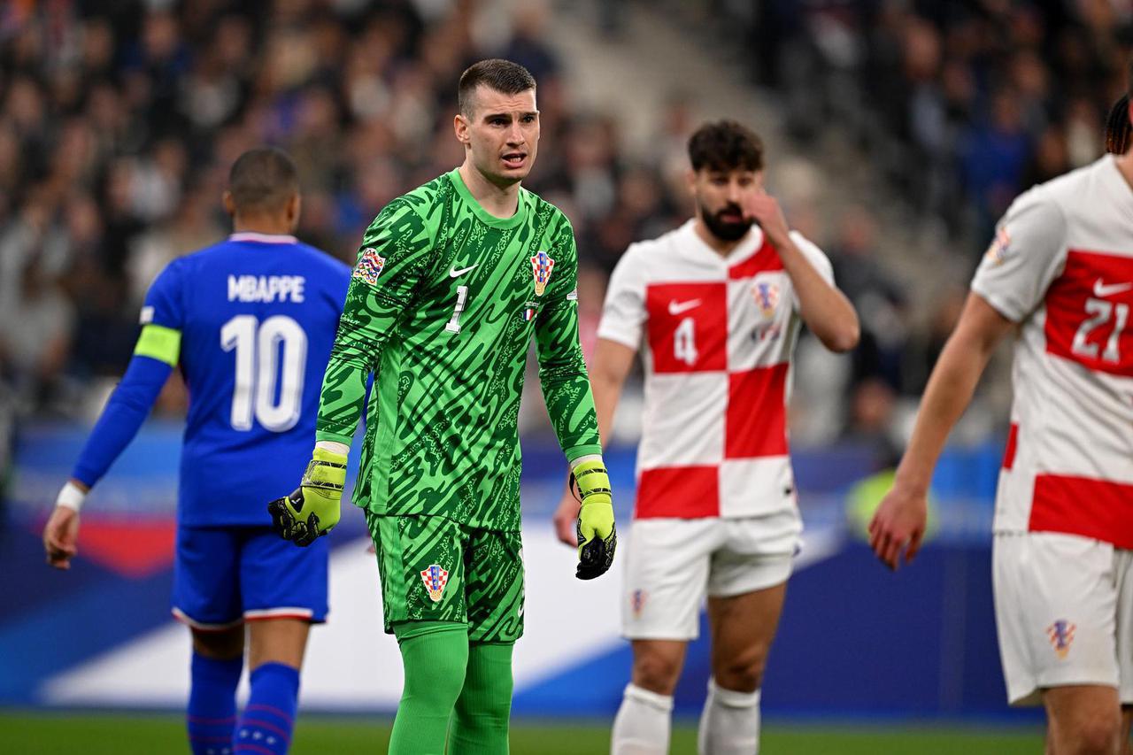 Livaković - Mbappe