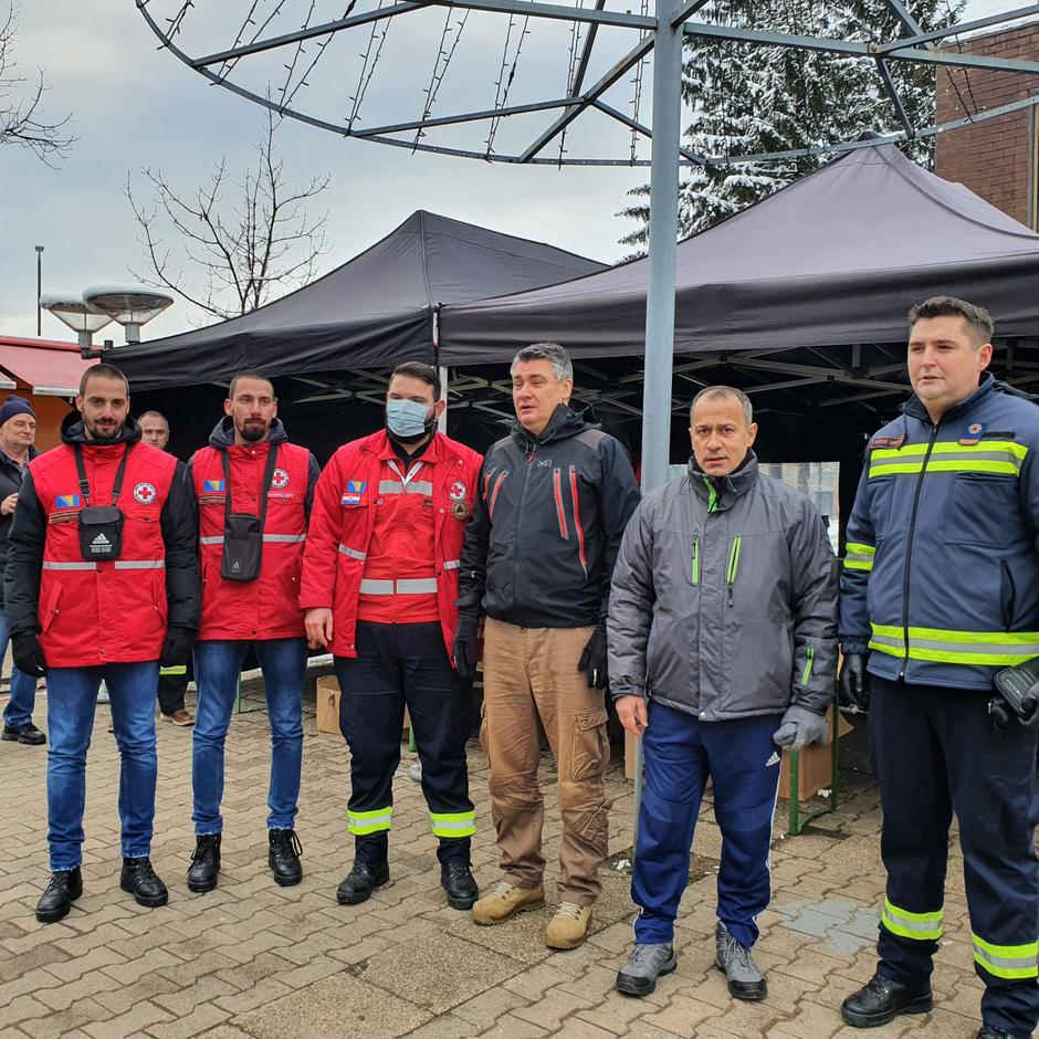 milanović crveni križ