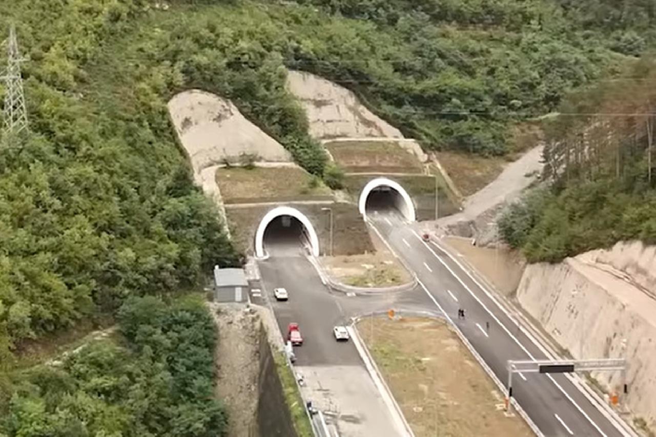 tunel
