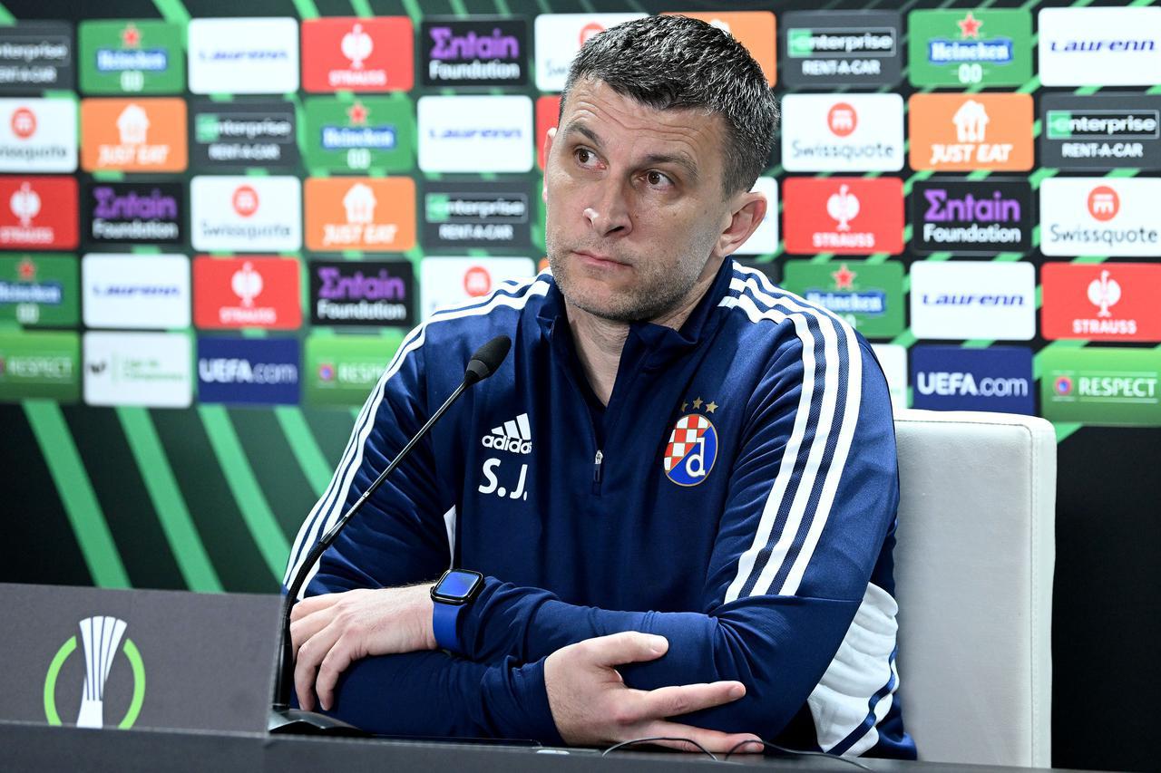 Sergej Jakirović