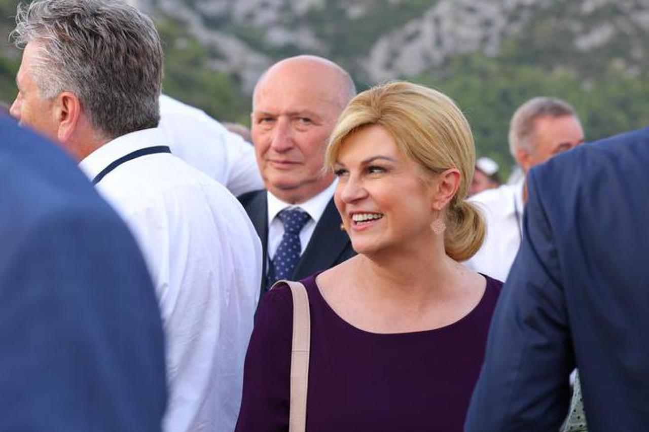 peljeski most gosti