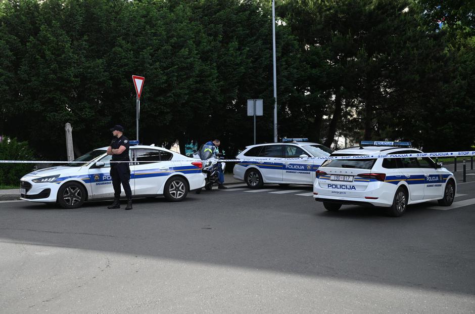 Prečko - bačena bomba