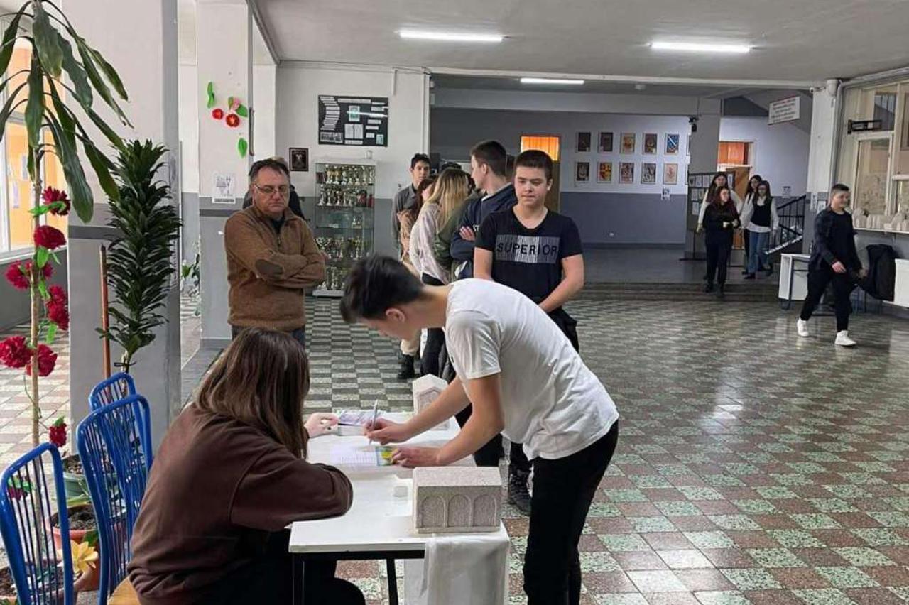 upisi u školu