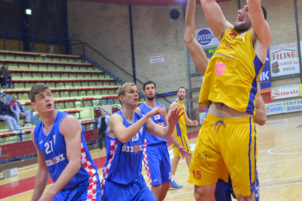 BiH,28.11.2015.Mostar ,Dvorana Bijeli brijeg,  Student - Siroki Photo:Stojan Lasic