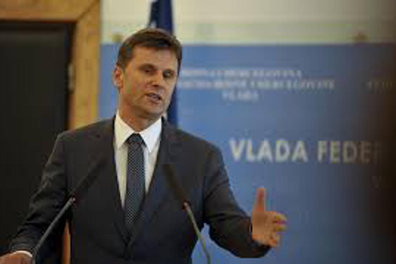 Novalić