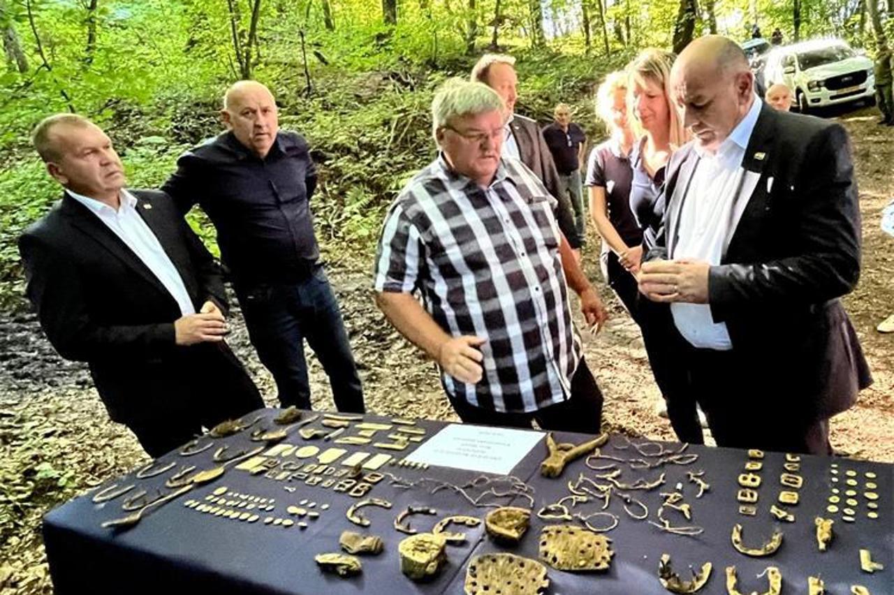posmrtni ostatci kod Novog Marofa