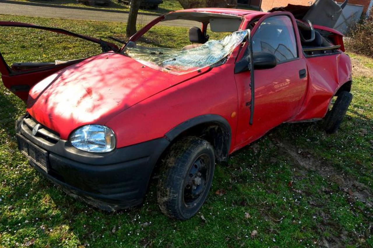 Prometna nesreća Corsa