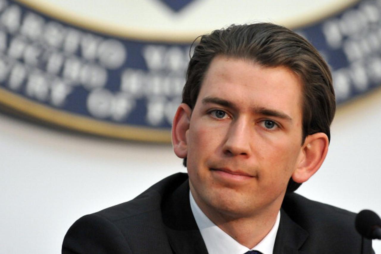 KURZ: 