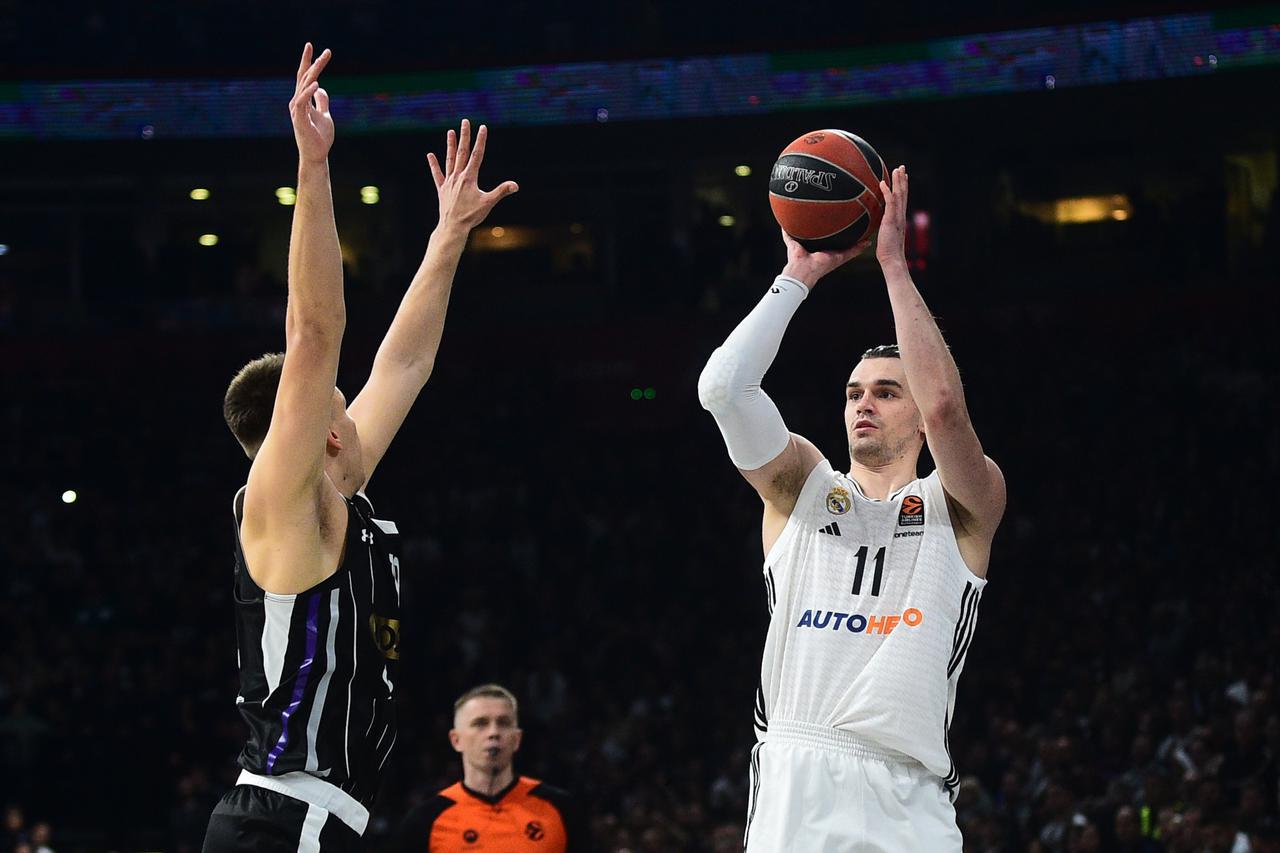 Mario Hezonja