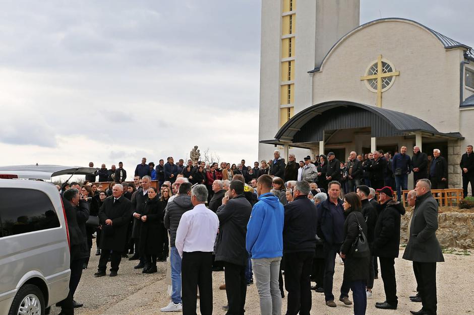 fra martin ispraćaj