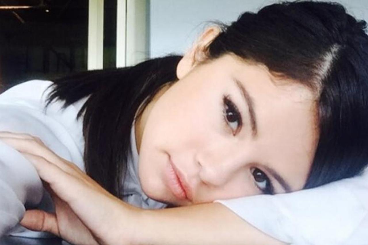  Selena Gomez 