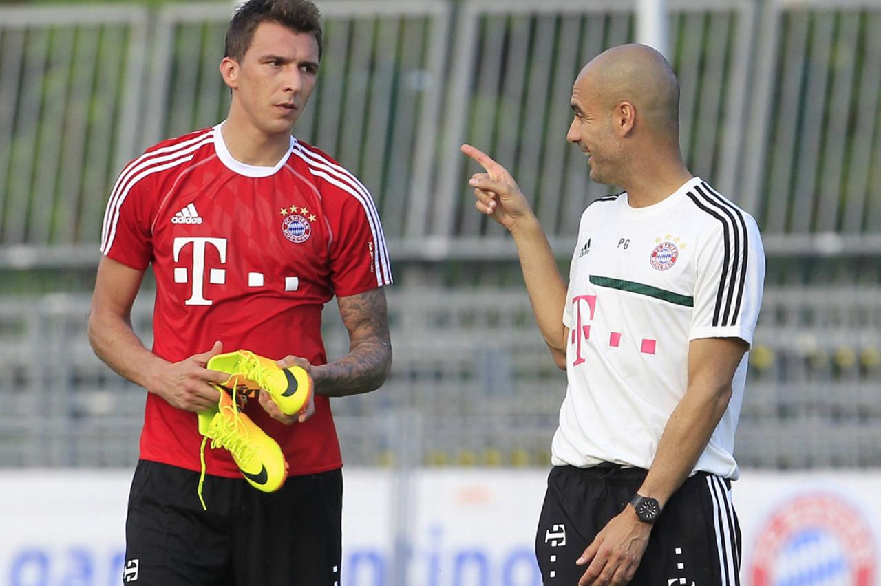 bayern,josep guardiola,mario mandžukić (1)