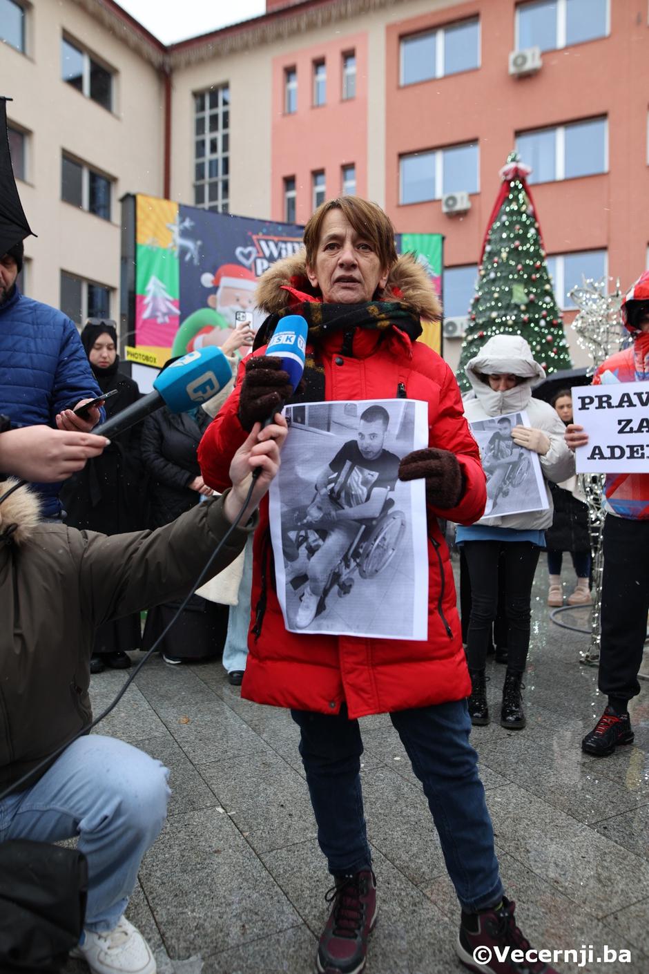 Prosvjed u Bihaću povodom smrti mladića