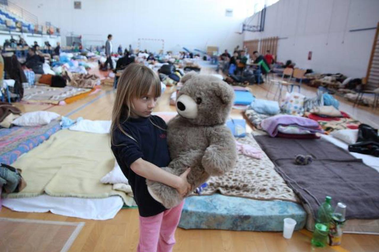 Djeca u prihvatnom centru