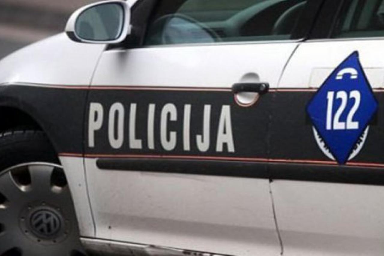policija