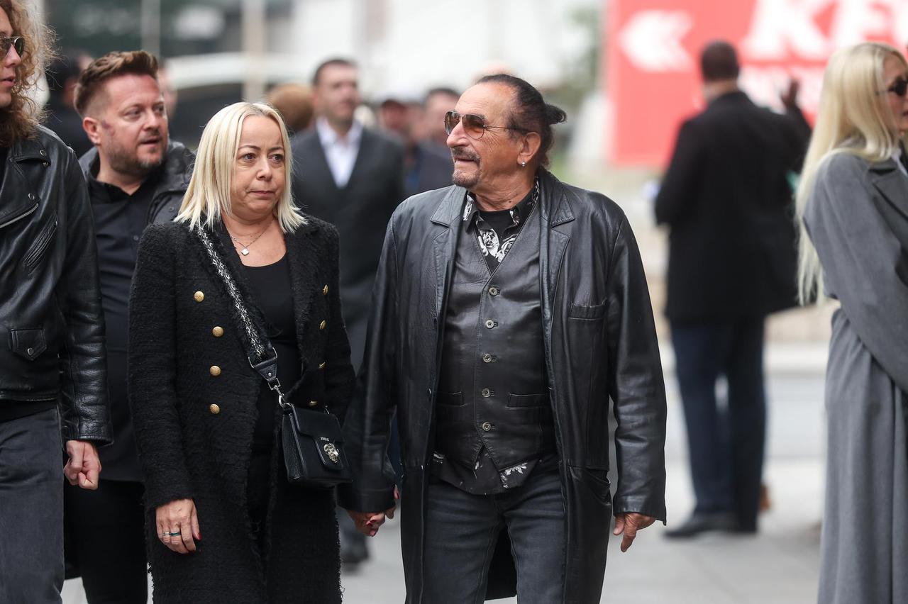 Oproštaj od Halida Bešlića