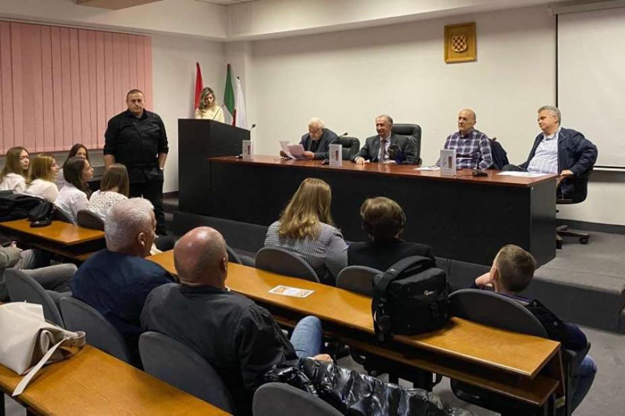 Treći pivci