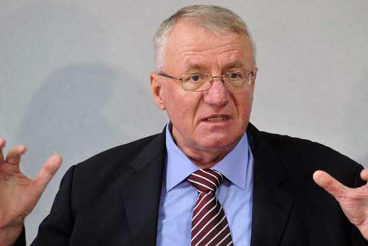 vojislav seselj