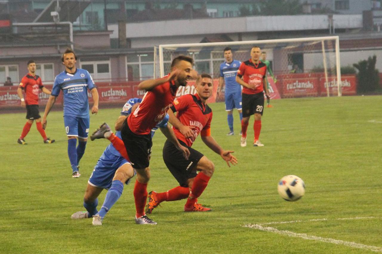 TUZLA, 20. aprila (FENA) - Nogometa??i Slobode plasirali su se u finale Kupa Bosne i Hercegovine. Foto FENA/Miroslav PetroviÄ?